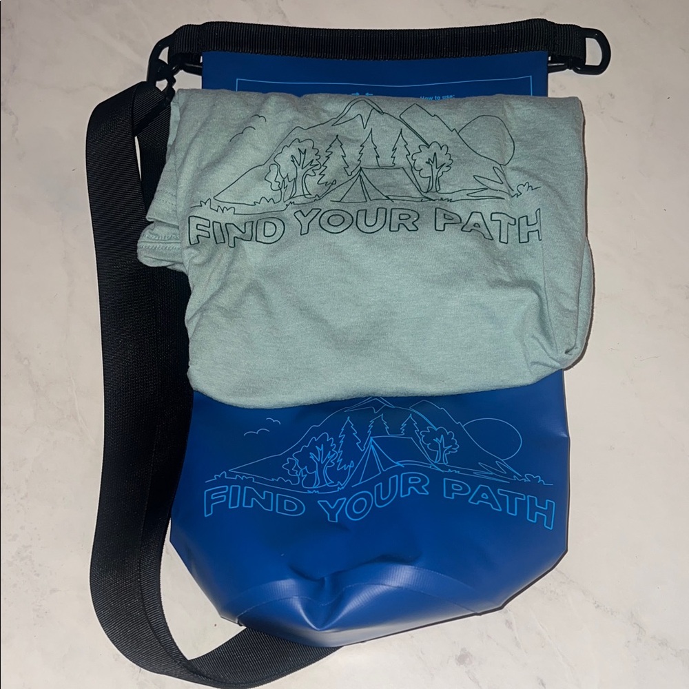 ZYN Find Your Path Men's Tee & Dry Bag